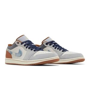 Nike Men's Gray and Brown Sneakers